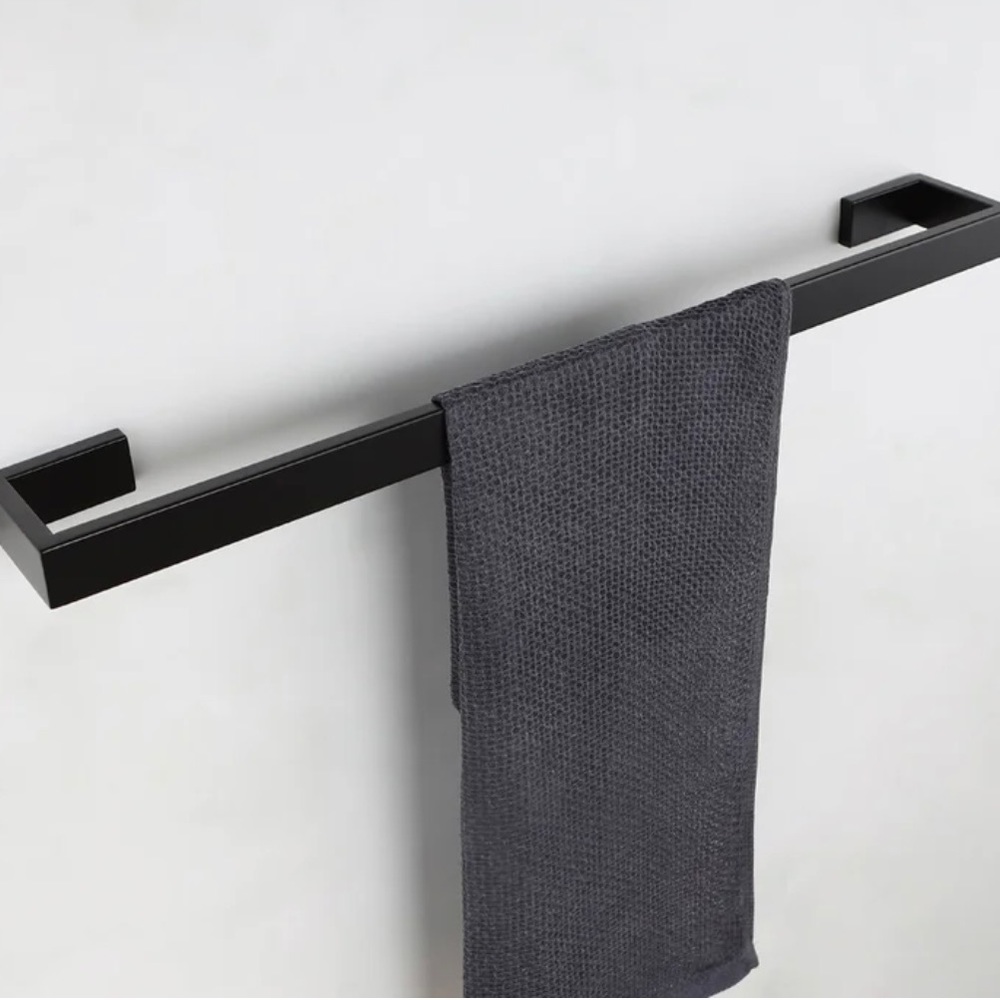 Wayfair - 2 x Towel Racks